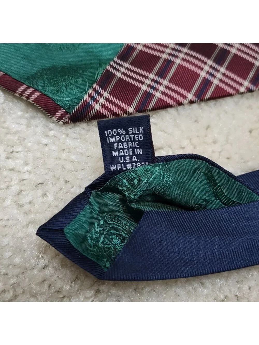 Tommy Hilfiger Plaid Necktie Silk Tartan Check Crest Woven Vintage USA Made VGC